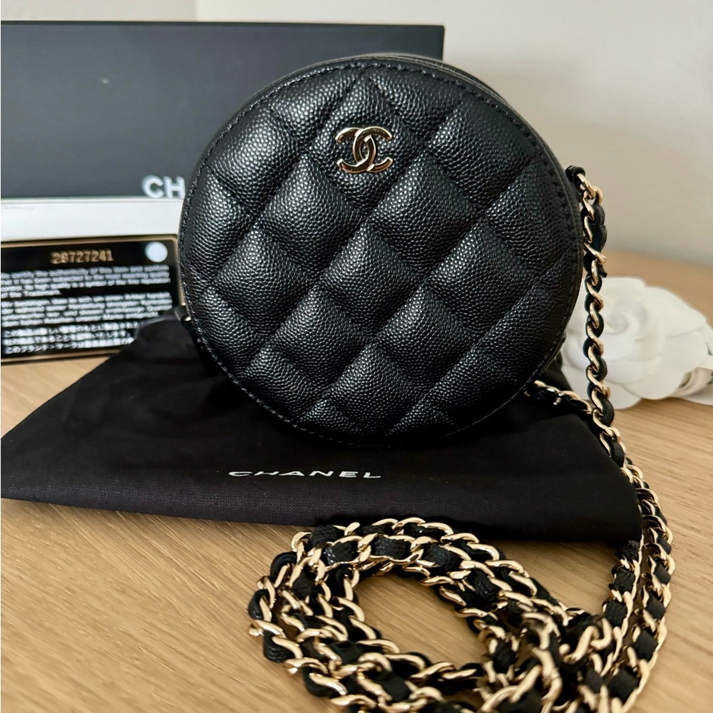 🚫SOLD🚫Chanel Mini Round Crossbody Bag